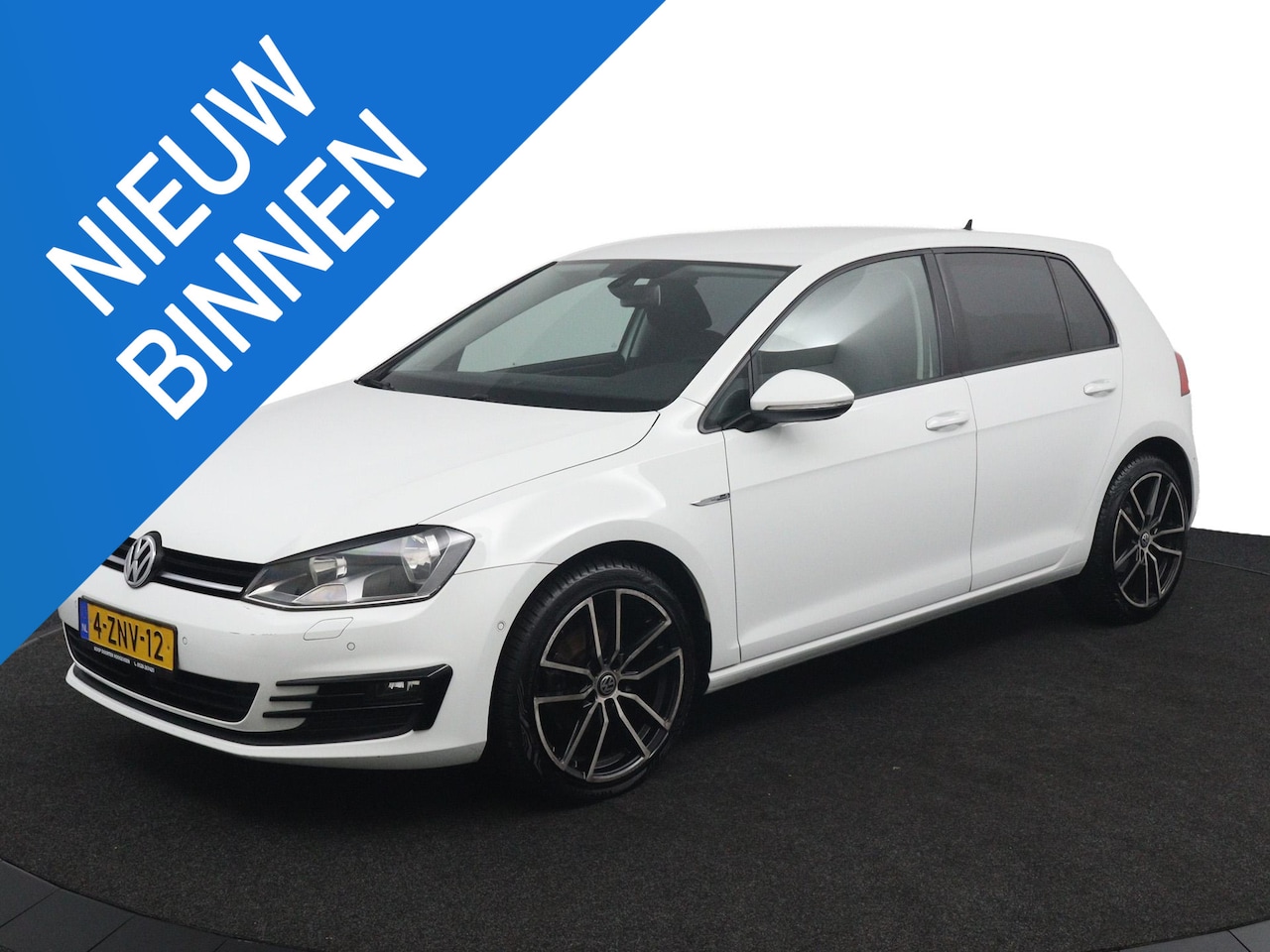 Volkswagen Golf - 1.2 TSI Highline Rijklaarprijs! Nieuwe distributieriem! - AutoWereld.nl