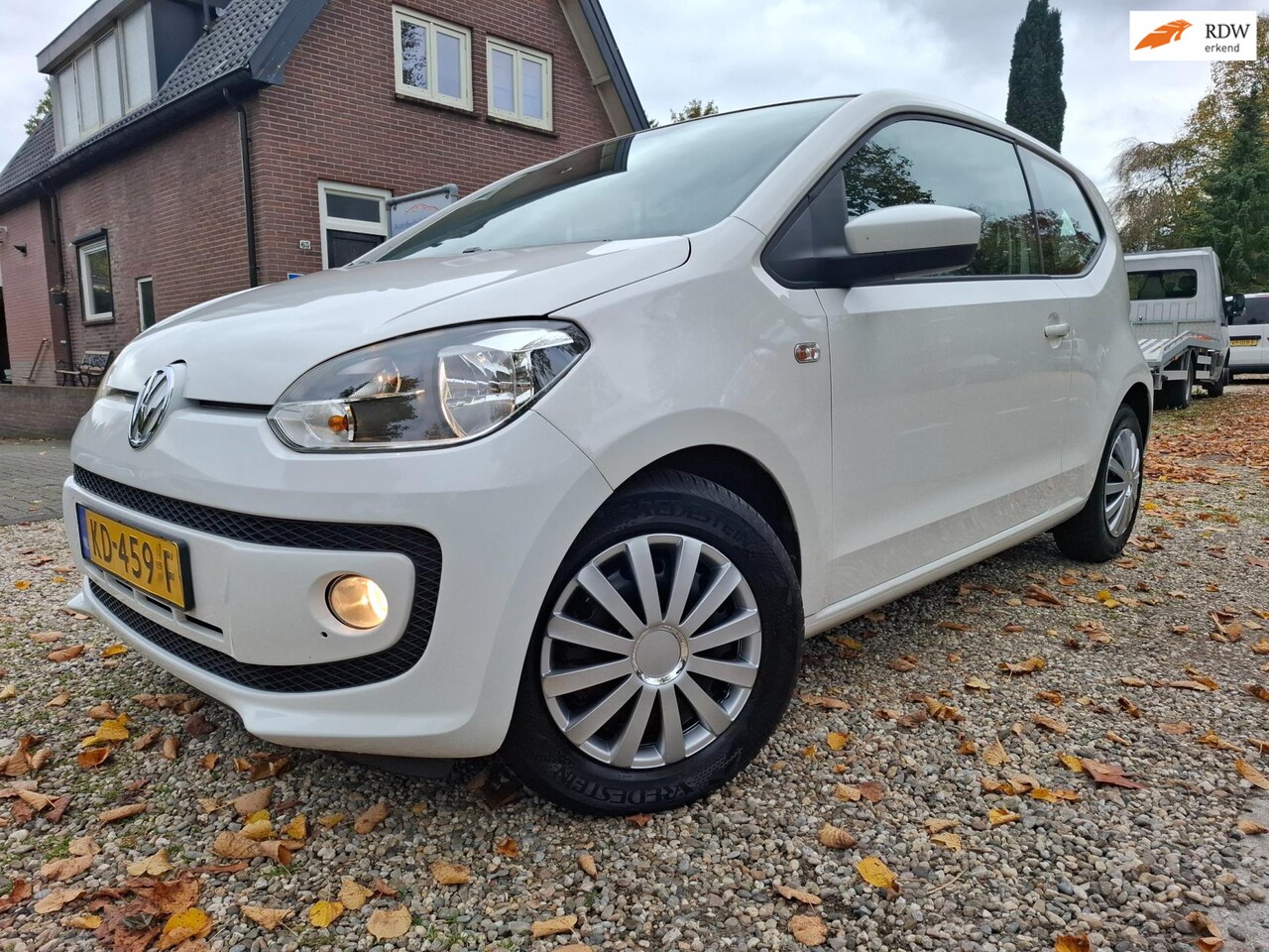 Volkswagen Up! - 1.0 groove up! stoelverw airco nwe APK - AutoWereld.nl