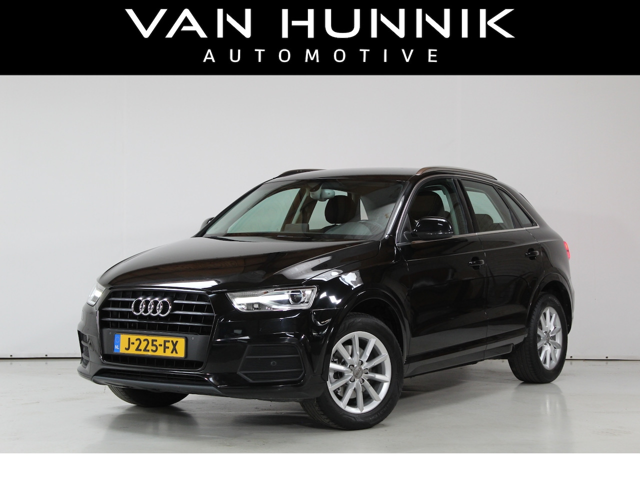 Audi Q3 - 1.4 TFSI Pro Line | Keyless | Trekhaak | Automaat | Stoelverwarming - AutoWereld.nl