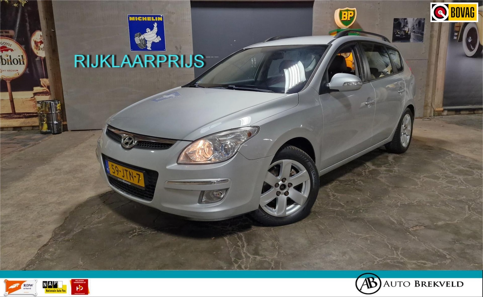 Hyundai i30 CW - 2.0i Style 143PK | Rijklaar | Clima | LMV | Elektrisch pakket | Half leer | PDC | NAP - AutoWereld.nl