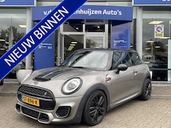 MINI Cooper S - 2.0 | JCW | Achteruitrijcamera | Stoelverwarming | Info: 0492588974 |