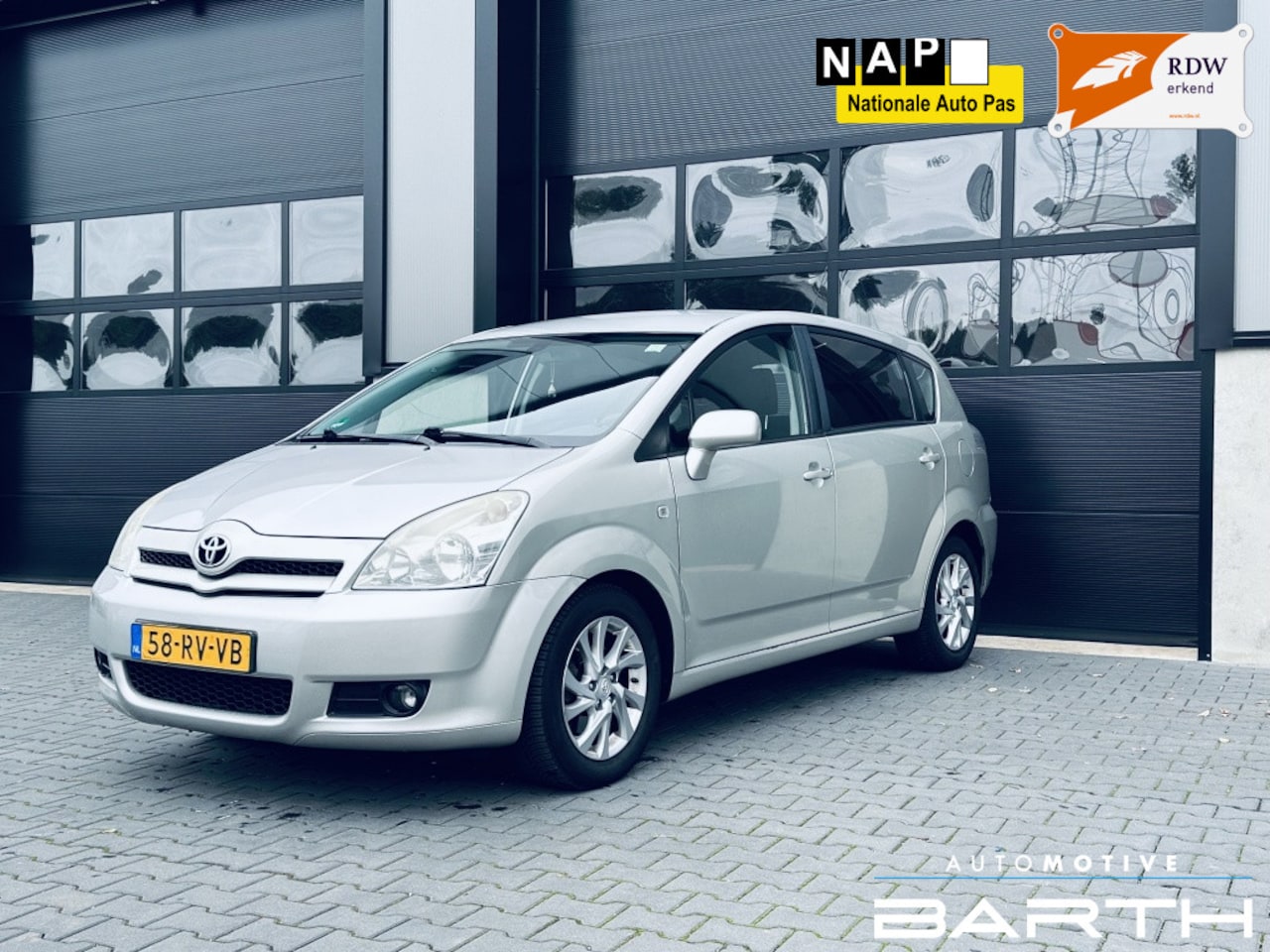 Toyota Verso - 1.8 VVT-i Sol | Clima l Cruise | nette auto | - AutoWereld.nl