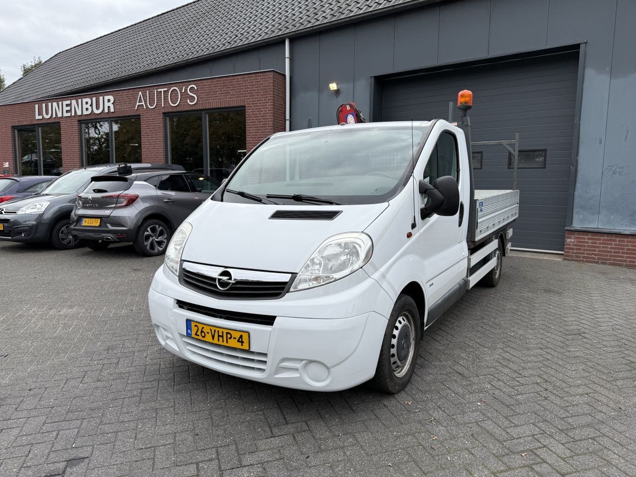 Opel Vivaro - 2.0 CDTI L2 KRAAN AIRCO Chassis cabine 2-dr. BELLEN OP 06 53292638 - AutoWereld.nl