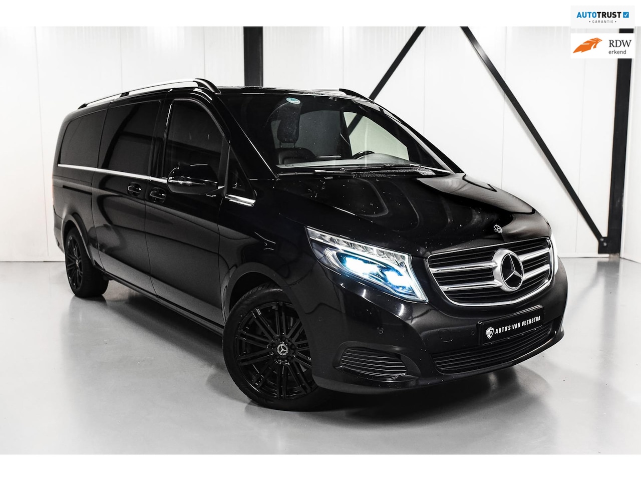 Mercedes-Benz V-klasse - V 250d Extra Lang DC Edition | 19" | Elektrische deuren | LED | LEER | 3XL | - AutoWereld.nl