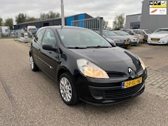 Renault Clio - 1.2-16V Authentique