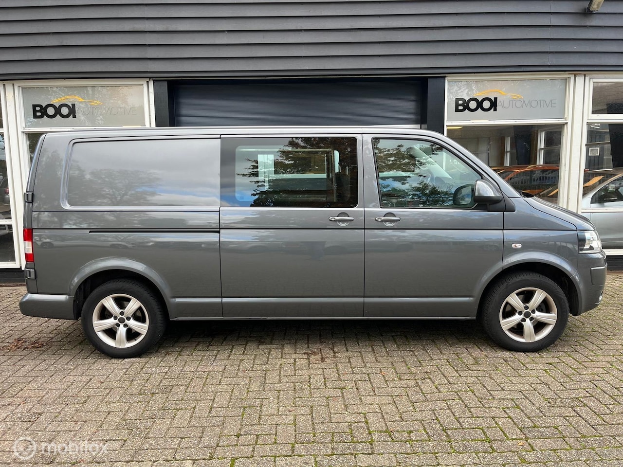 Volkswagen Transporter - 2.0 TDI L2H1 Highline AUTOMAAT - AutoWereld.nl