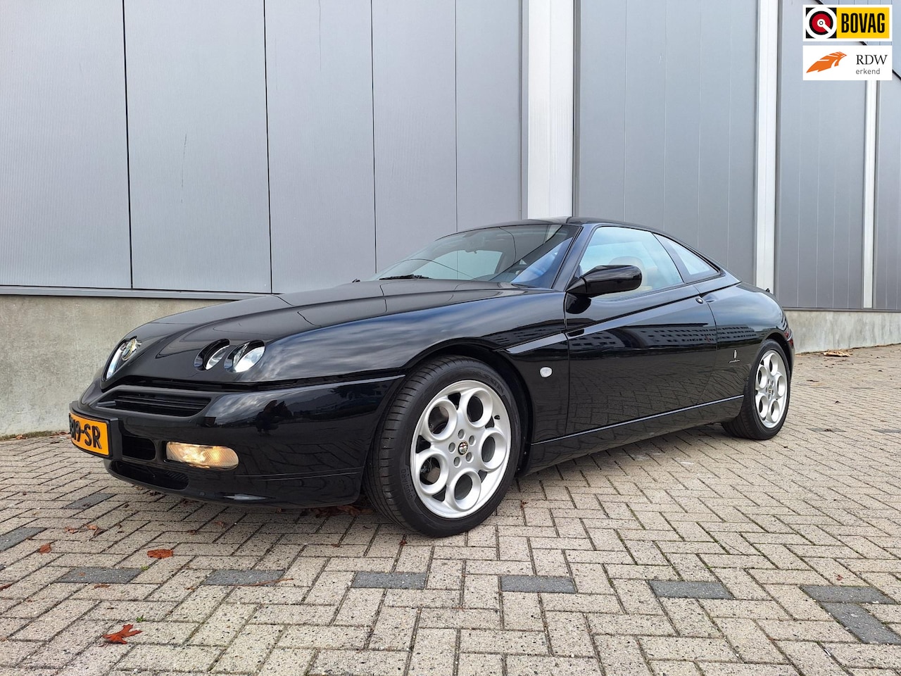 Alfa Romeo GTV - 2.0-16V T.Spark L -als een nieuwe- - AutoWereld.nl