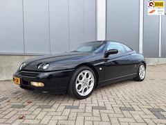 Alfa Romeo GTV - 2.0-16V T.Spark L -als een nieuwe