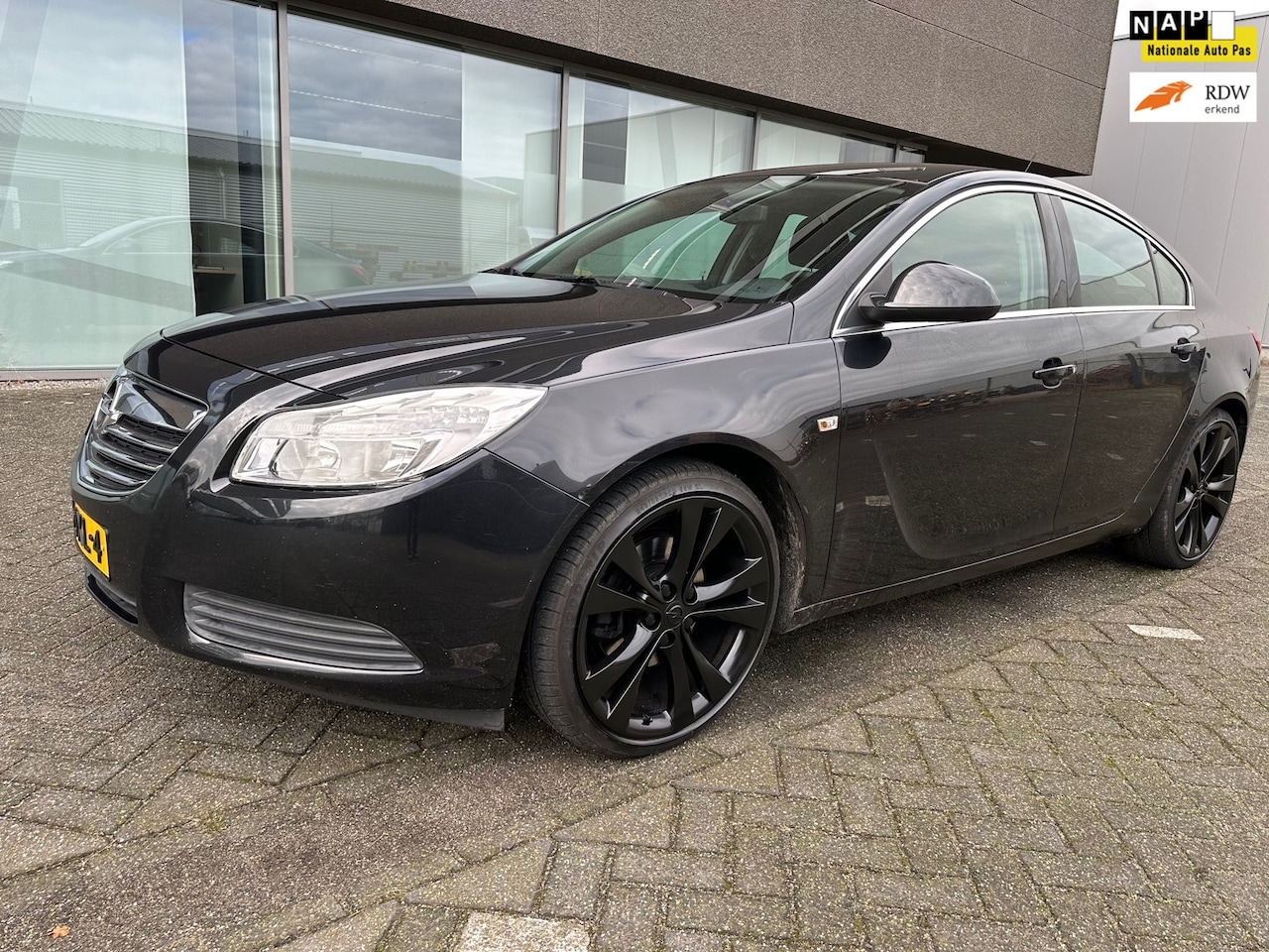 Opel Insignia - 1.6 T Edition CLIMAT BJ 9-2009 APK 9-2026 - AutoWereld.nl