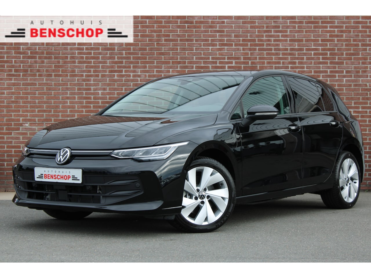 Volkswagen Golf - 1.5 eHybrid Style 204PK |ACC|STUUR+STOELVERWARMING|LED|CAMERA| - AutoWereld.nl