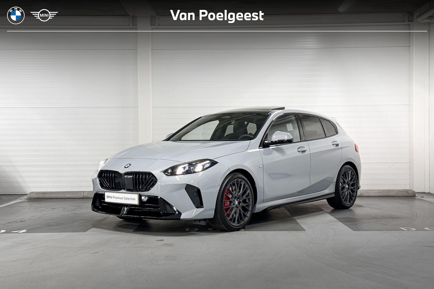 BMW 1-serie - 120 | M-Sport Pro | Premium Pack | Driving Assistant | Harman/Kardon | Panoramadak | Comfo - AutoWereld.nl