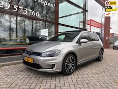 Volkswagen Golf - 1.4 TSI GTE | 204pk Hybride | Panoramadak | Carplay |