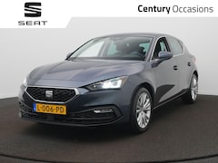 SEAT Leon - 1.0 TSI Style Business Intense / Camera / Navi / Acc