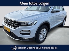 Volkswagen T-Roc - 1.5 TSI Automaat |Style | Executive pakket | Navigatie | Climate Control