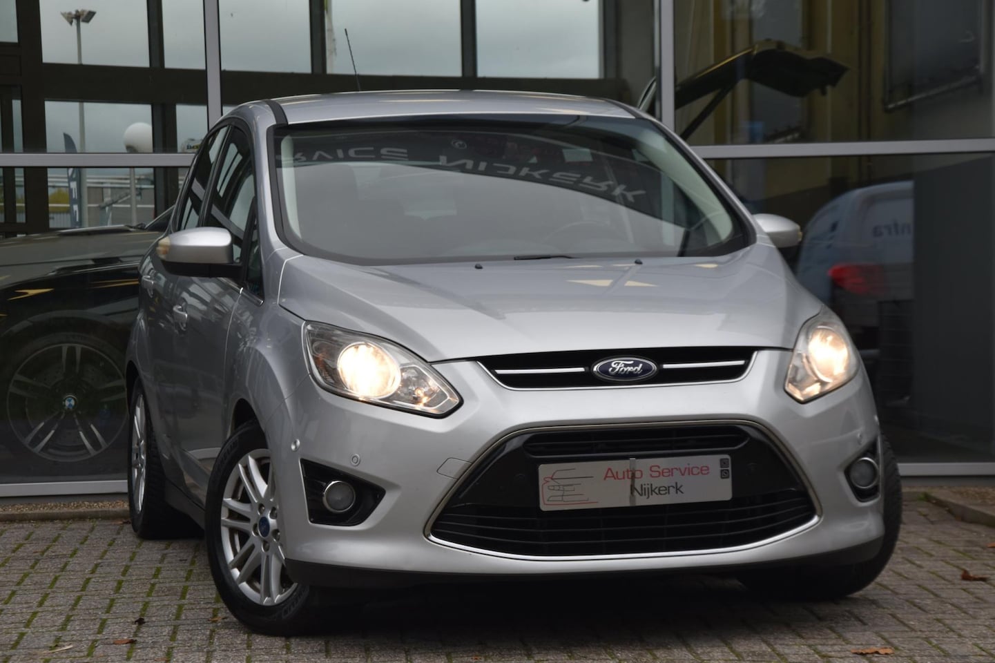 Ford C-Max - 1.0 Titanium Airco Camera Nav. Trekhaak 1ste Eigenaar - AutoWereld.nl