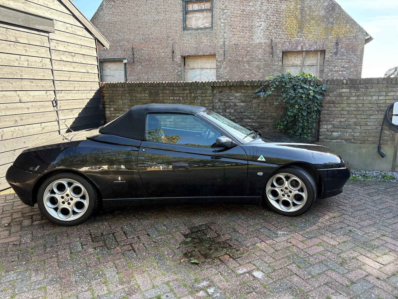 Alfa Romeo Spider - 2.0-16V T.Spark Alfa Romeo Spider met weinig km's/APK/NAP/Kentekencheck/Onderhoudshistorie - AutoWereld.nl