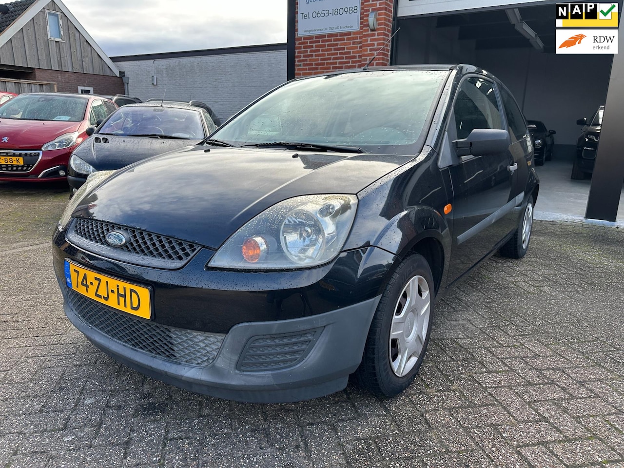 Ford Fiesta - 1.3-8V Cool & Sound AIRCO-CENTRAAL-BLUETOOTH - AutoWereld.nl