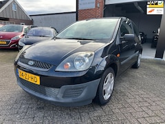 Ford Fiesta - 1.3-8V Cool & Sound AIRCO-CENTRAAL-BLUETOOTH