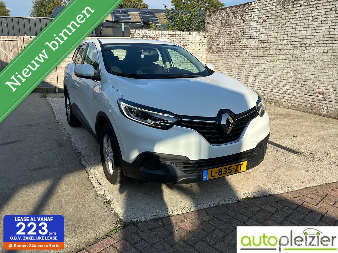 Renault Kadjar - 1.2 TCe Life 1.2 TCe Life, trekhaak, airco, nieuwstaat - AutoWereld.nl