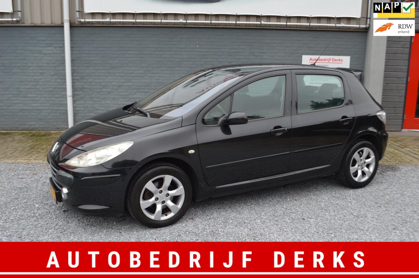 Peugeot 307 - 2.0-16V Premium Airco 5Drs Stuurbekrachtiging APK - AutoWereld.nl