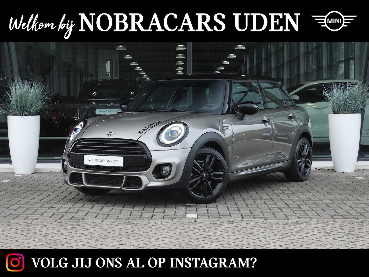 MINI John Cooper Works - Hatchback JCW Automaat Dalston Edition / JCW Sportstoelen / Comfort Access / LED / Cruise - AutoWereld.nl