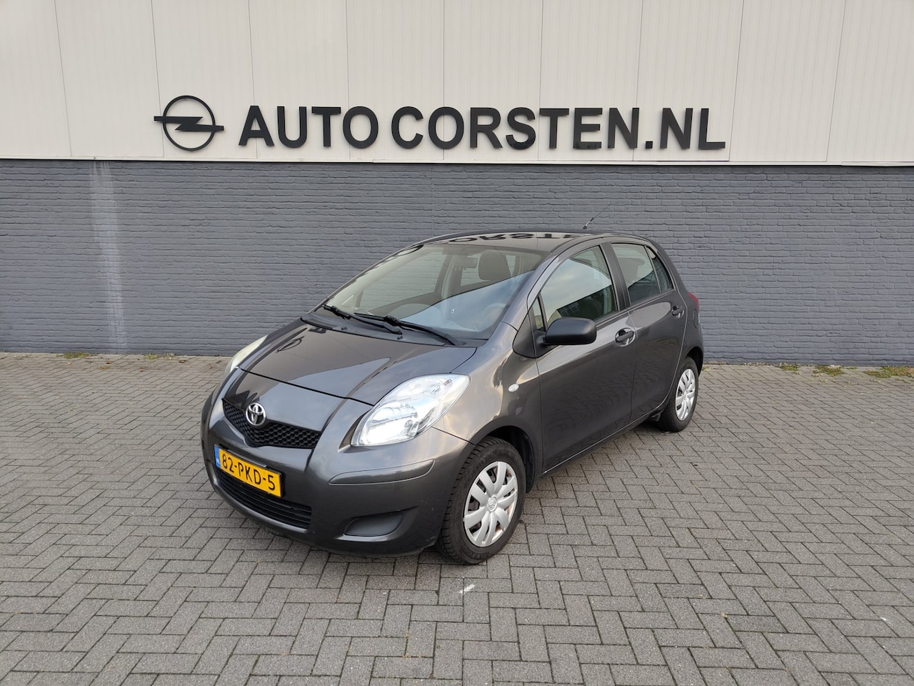 Toyota Yaris - 1.0I VVTi 5Drs Airco Pdc Acces Elektrische ramen Centrale deurvergrendeling Origineel Nede - AutoWereld.nl