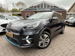 Kia e-Niro - ExecutiveLine 64 kWh Leer, Camera, Stoel/Stuur Verwarming