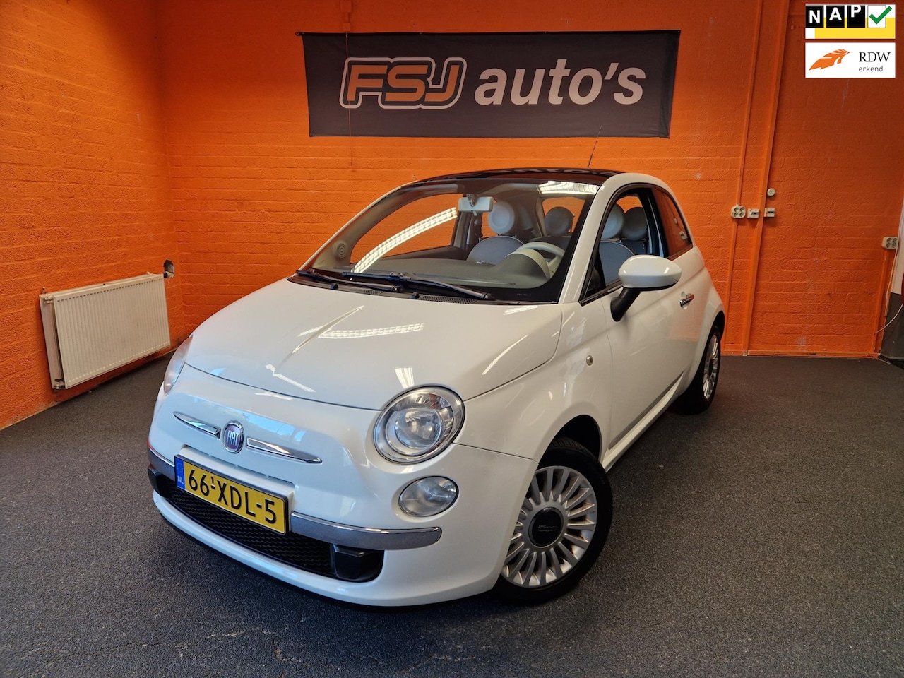 Fiat 500 - 1.2 / LOUNGE / PANORAMADAK / AIRCO / APK 09-08-2026!! - AutoWereld.nl