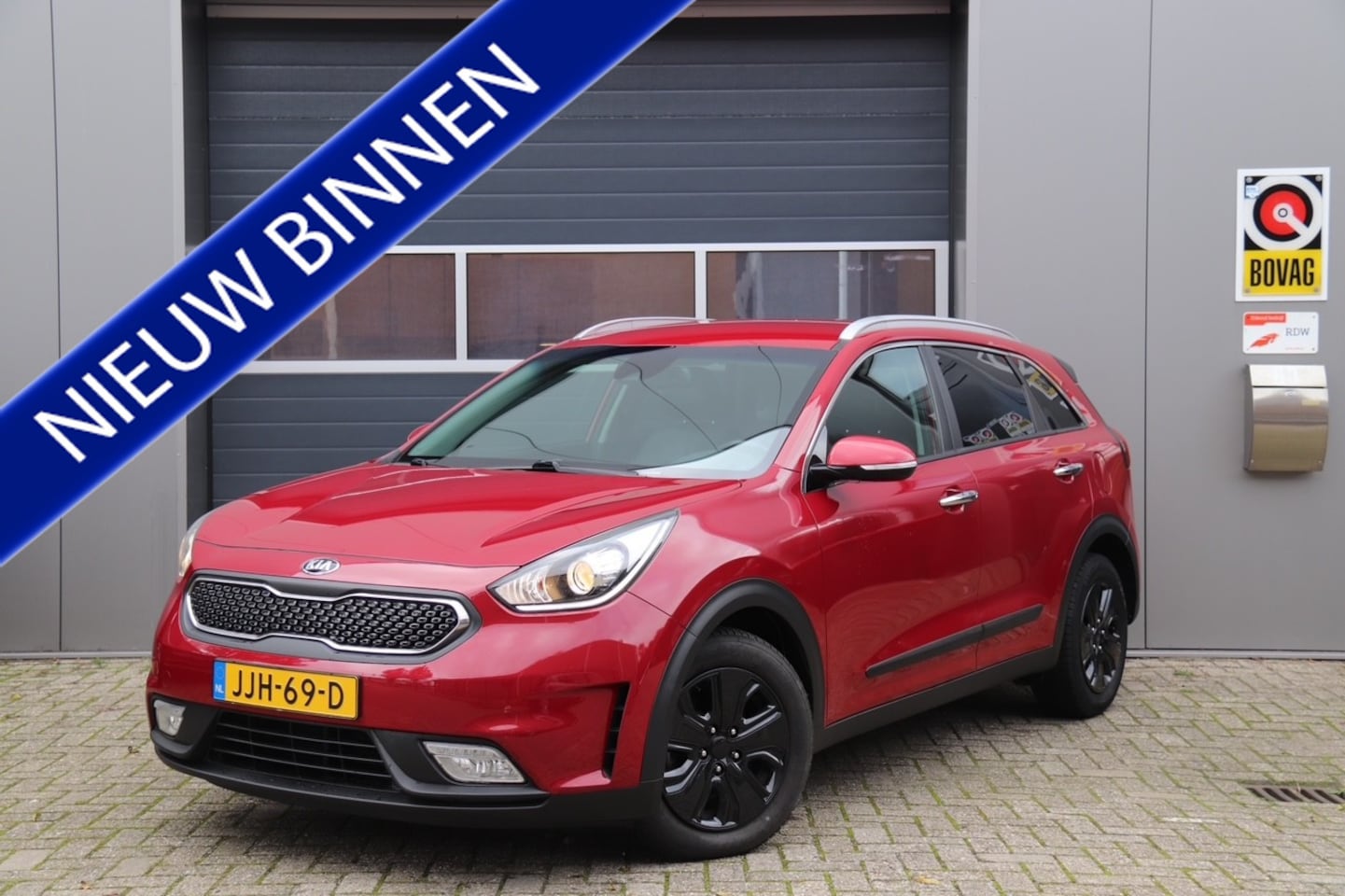 Kia Niro - 1.6 GDi Hybrid ComfortLine 1.6 GDi Hybrid ComfortLine, Camera, Carplay, Navi - AutoWereld.nl