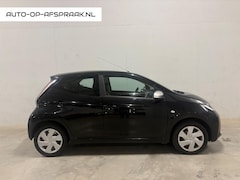 Toyota Aygo - 1.0 VVT-i x-pure 5drs. Apple Car Play Cruise Control