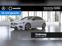 Mercedes-Benz A-klasse - 180 Business Solution AMG | Night | Panoramadak | Stoelverwarming | Sfeerverlichting |