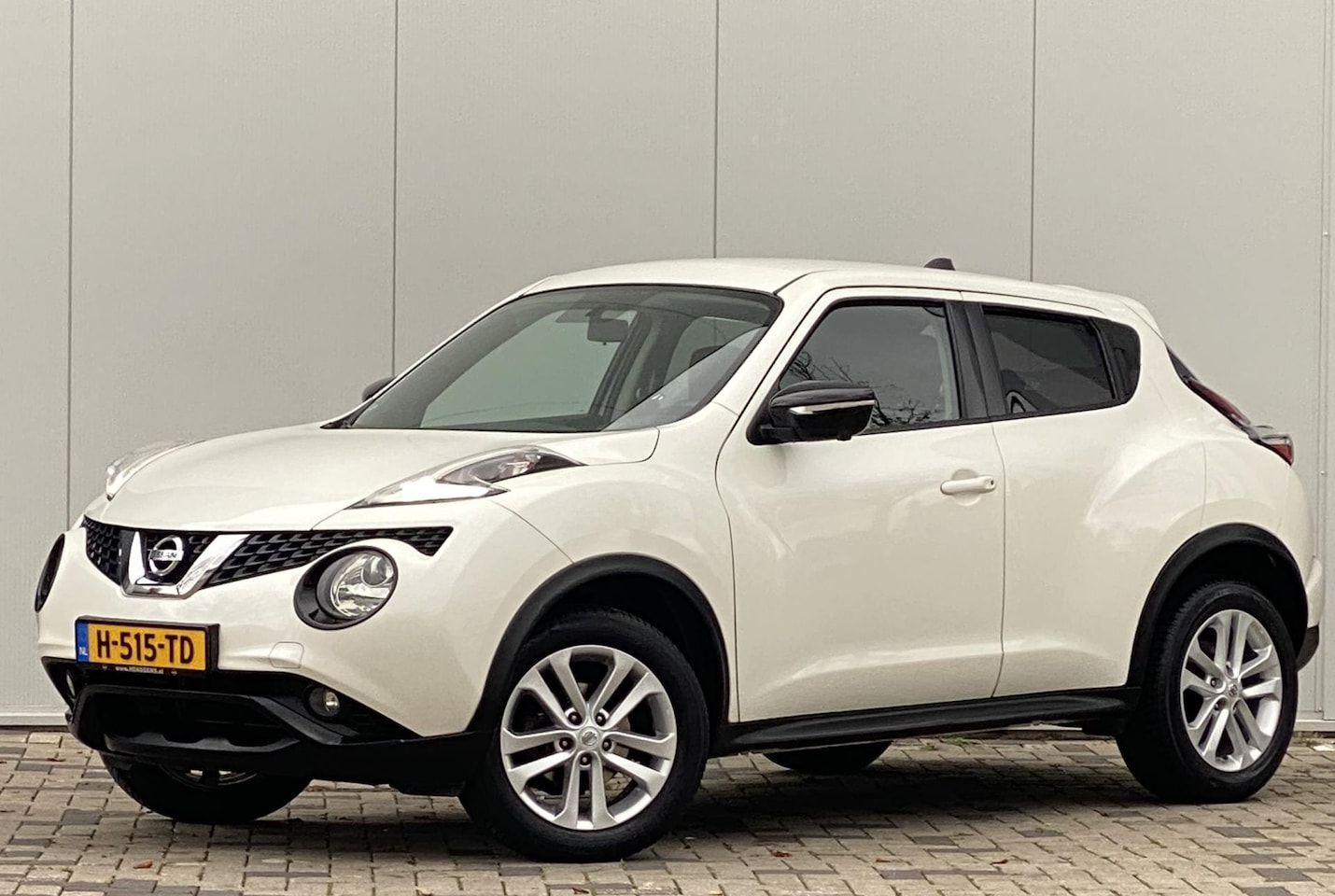 Nissan Juke - 1.2 DIG-T S/S Connect Edition 360 CAMERA NAVI IN BIJNA NIEUWSTAAT AUTO - AutoWereld.nl