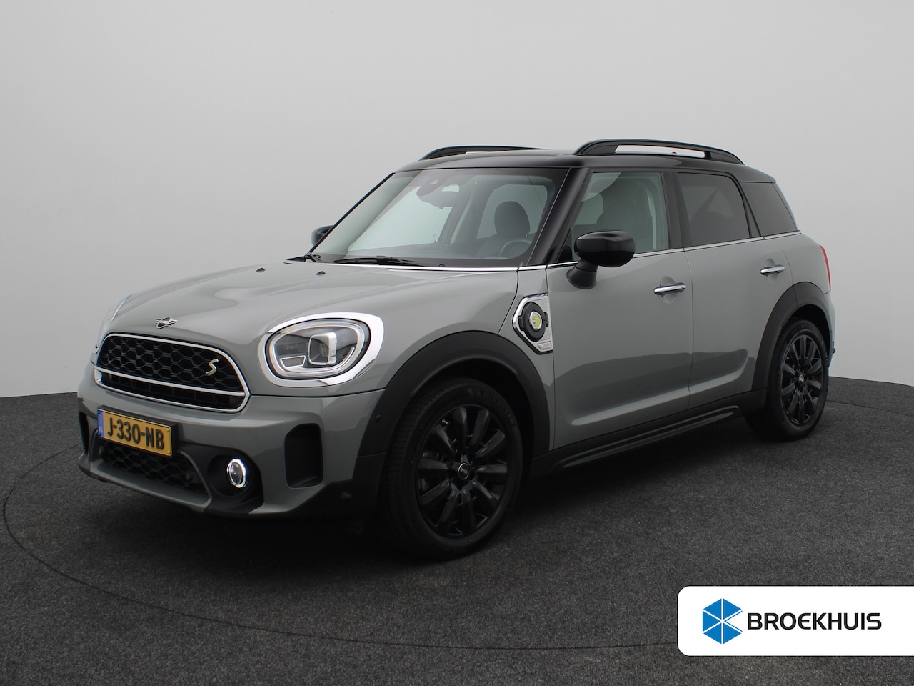MINI Countryman - Mini 2.0 Cooper S E ALL4 | Achterbank in delen neerklapbaar | Achteropkomend verkeer waars - AutoWereld.nl