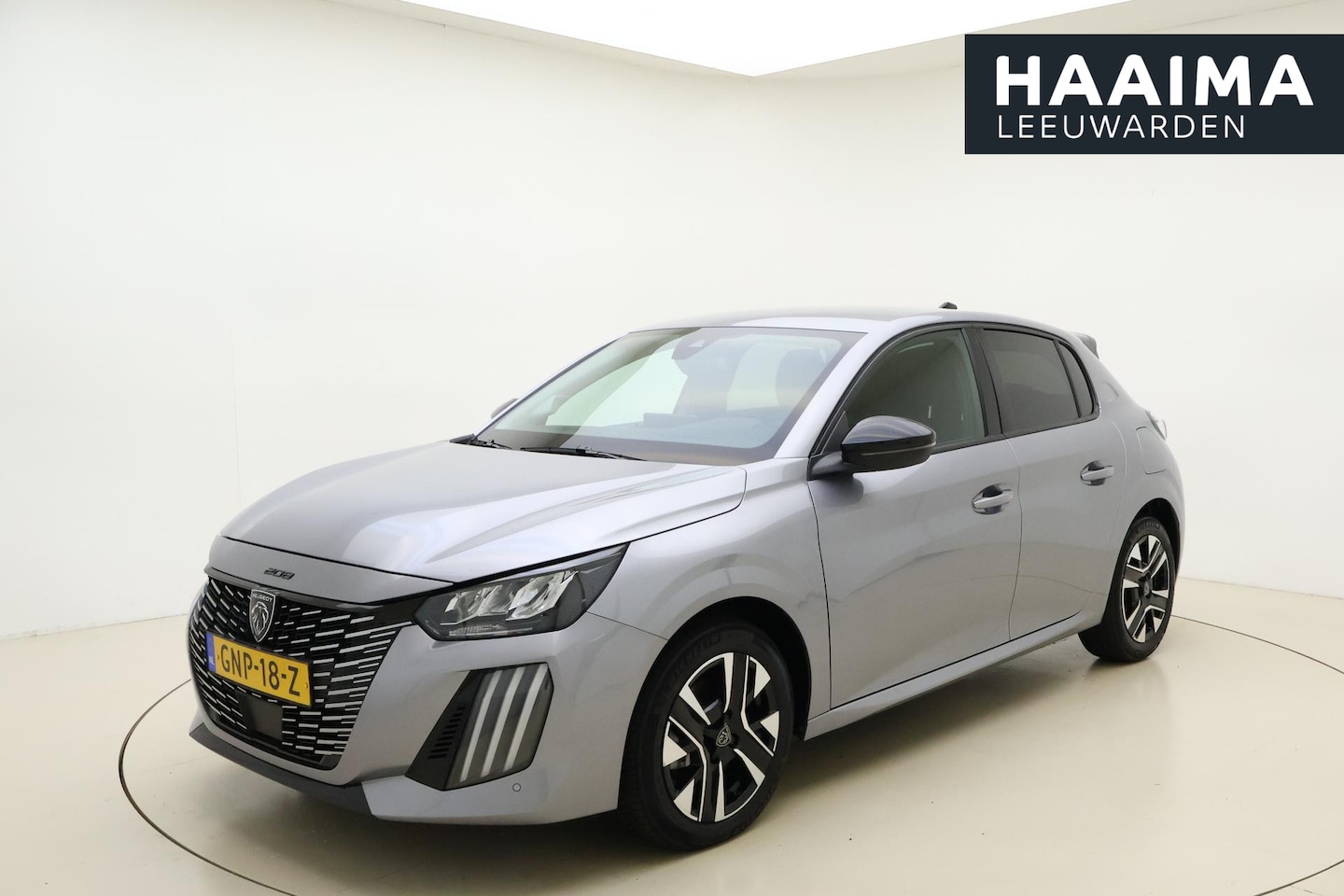 Peugeot 208 - Hybrid e-DCS6 Allure 100 PK | Automaat | Parkeersensor rondom | Camera | Mirror Screen | A - AutoWereld.nl