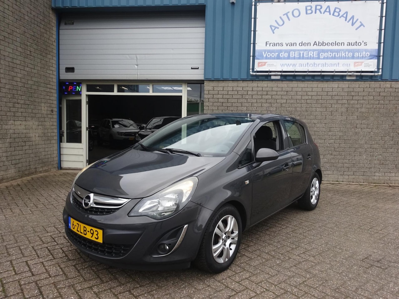 Opel Corsa - 1.2-16V Design Edition 1.2-16V Design Edition - AutoWereld.nl