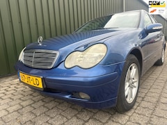 Mercedes-Benz C-klasse - 180 K. Elegance met Nieuwe APK