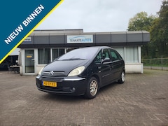 Citroën Xsara Picasso - 1.6i-16V Image