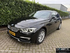 BMW 3-serie - 318i Luxury Edition 2019