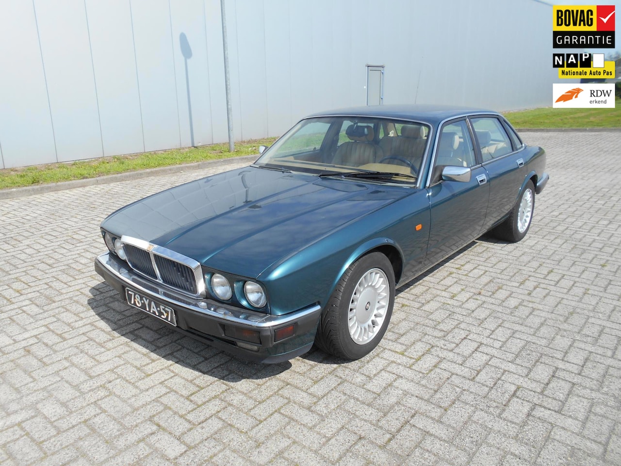 Jaguar XJ - 12 - AutoWereld.nl