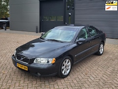 Volvo S60 - 2.4 Edition, Automaat, Clima, CruisC, APK 10/26
