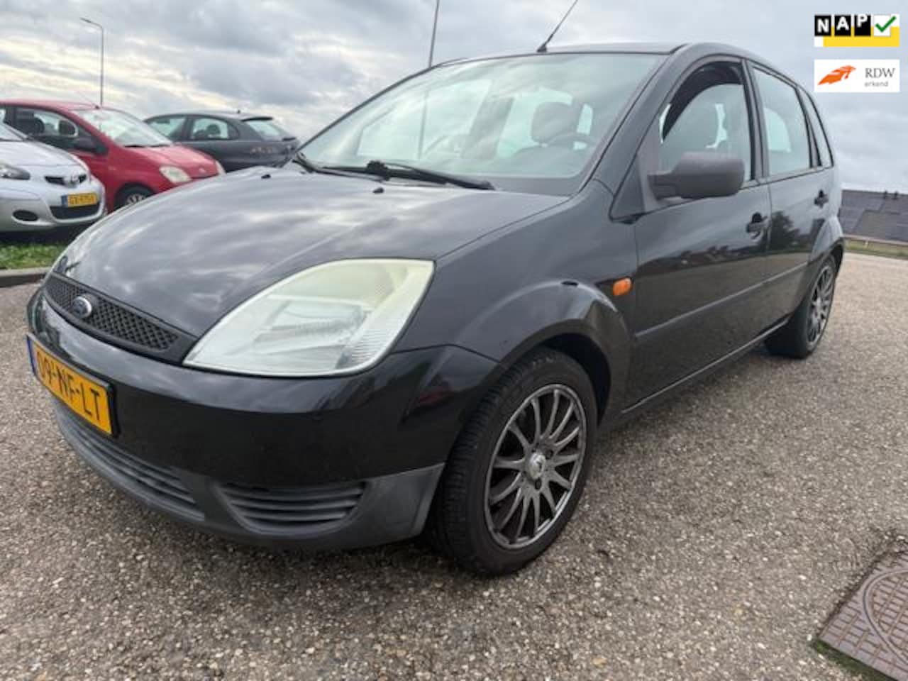 Ford Fiesta - 1.3 Ambiente Airco 1e Eigenaar Velg APK Elek.pakket - AutoWereld.nl