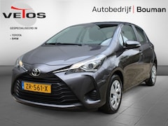 Toyota Yaris - 1.0 VVT-i Active Trekhaak / Airco / Cruise control / Camera
