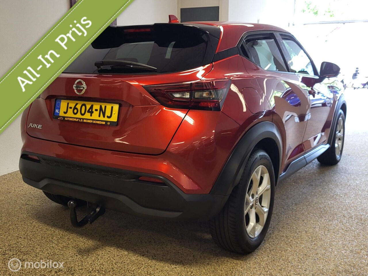 Nissan Juke - 1.0 DIG-T N-Connecta Tech-Pack *NAVI, 360, TRKHK, RIJKLAARPRIJS!*