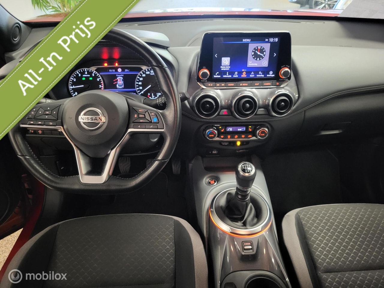 Nissan Juke - 1.0 DIG-T N-Connecta Tech-Pack *NAVI, 360, TRKHK, RIJKLAARPRIJS