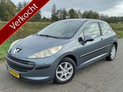 Peugeot 207 - 1.4-16V X-line