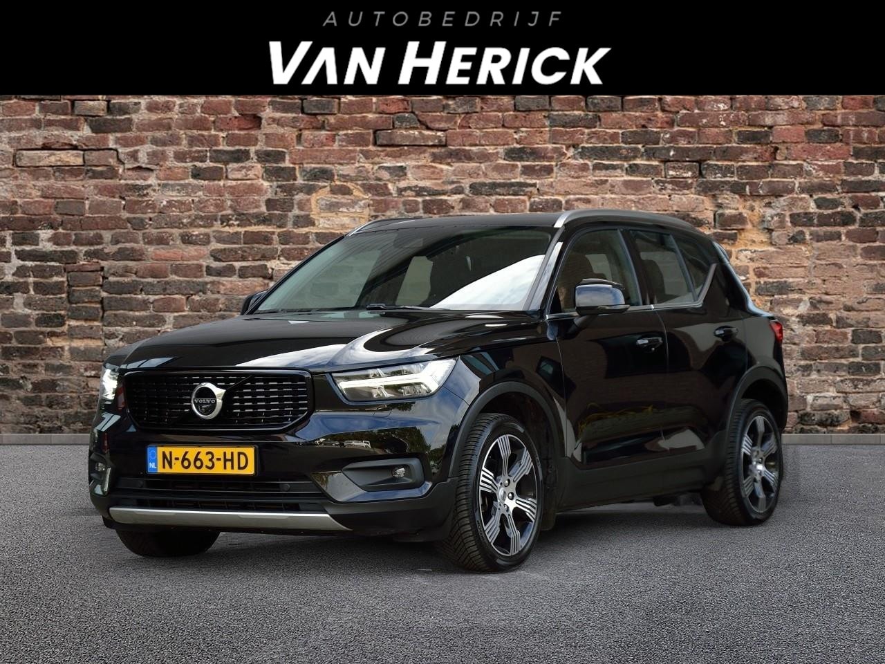 Volvo XC40 - 1.5 T3 Inscription Automaat | Trekhaak | Stoelverwarming | Leder - AutoWereld.nl