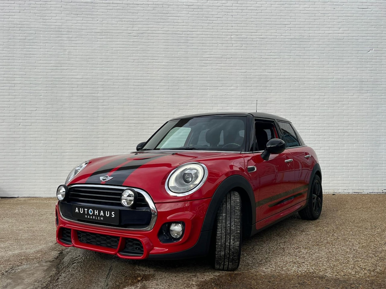 MINI Cooper - 1.5 Chili Serious Business - AutoWereld.nl