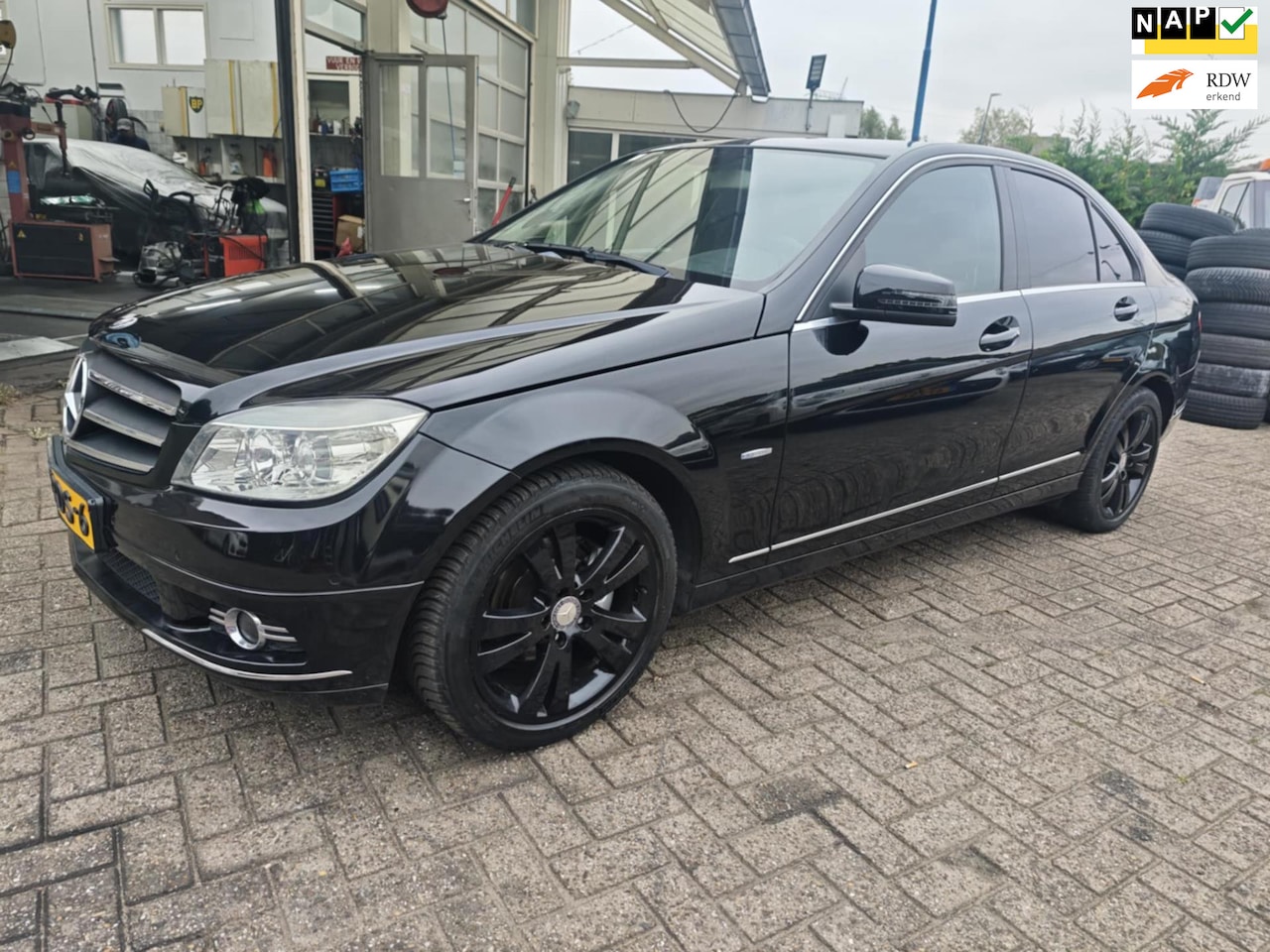 Mercedes-Benz C-klasse - 180 CGI aut. Business Avantgarde Parksensor-Navi-NAP! - AutoWereld.nl