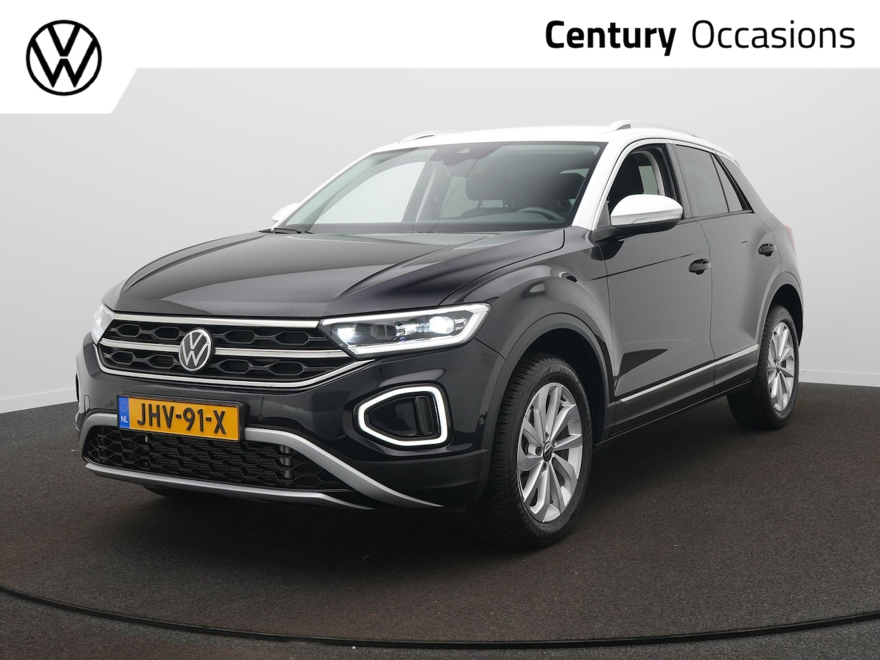 Volkswagen T-Roc - 1.5 TSI Life Business DSG / Camera / Virtual / Massage - AutoWereld.nl