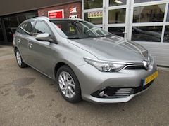 Toyota Auris Touring Sports - 1.2 Turbo Aspiration , AKTIE-PRIJS.. *AC*TREKH*LM.WIELEN* TREKGEWICHT 1300 KG